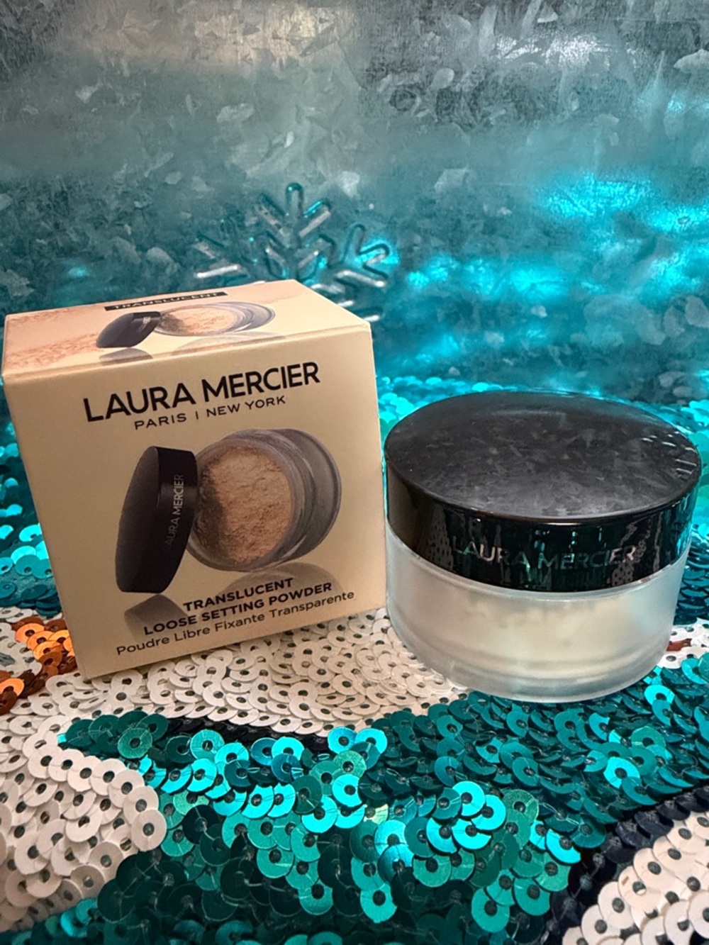 laura mercier Translucent Loose Setting Powder - Black Lid & Cream Powder